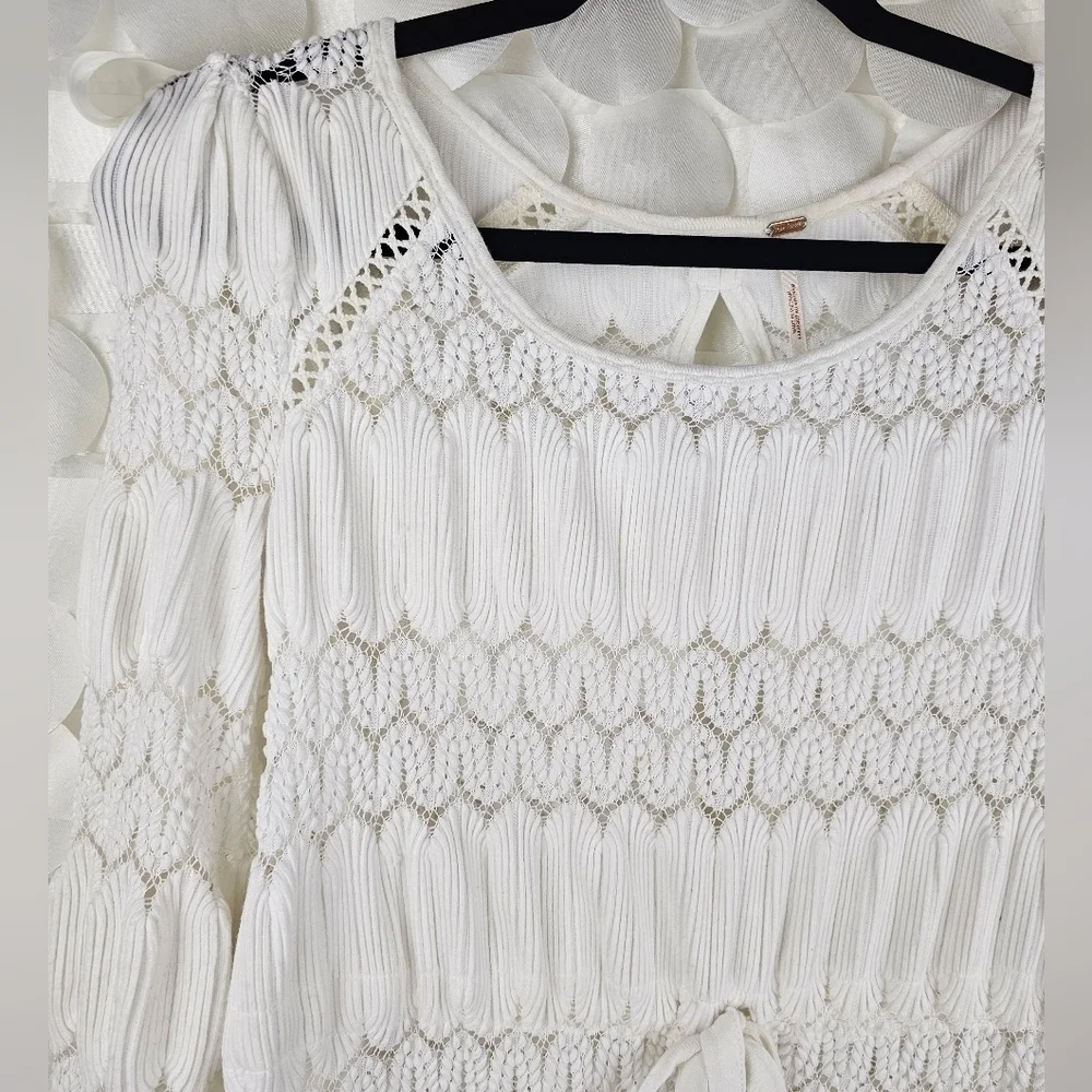 Free‎ People Boho White Lace Blouse | XS | Romantic Crochet Peasant Top